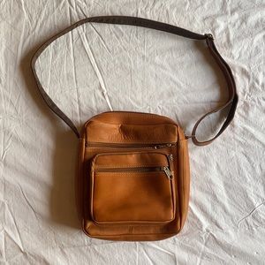 Ecuadorian Leather Unisex Satchel/handbag